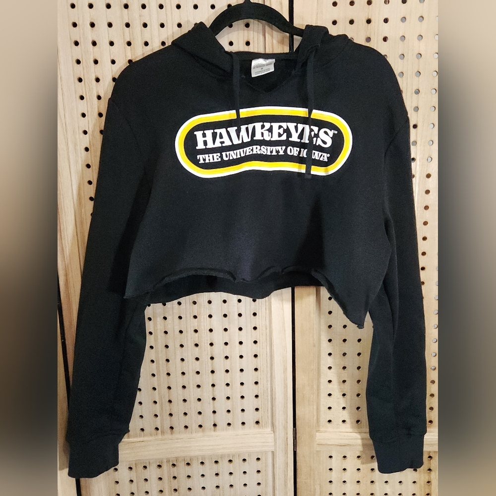 Sideline Iowa Hawkeyes Cropped Hoodie Women Size M Black Pullover Designed In IA